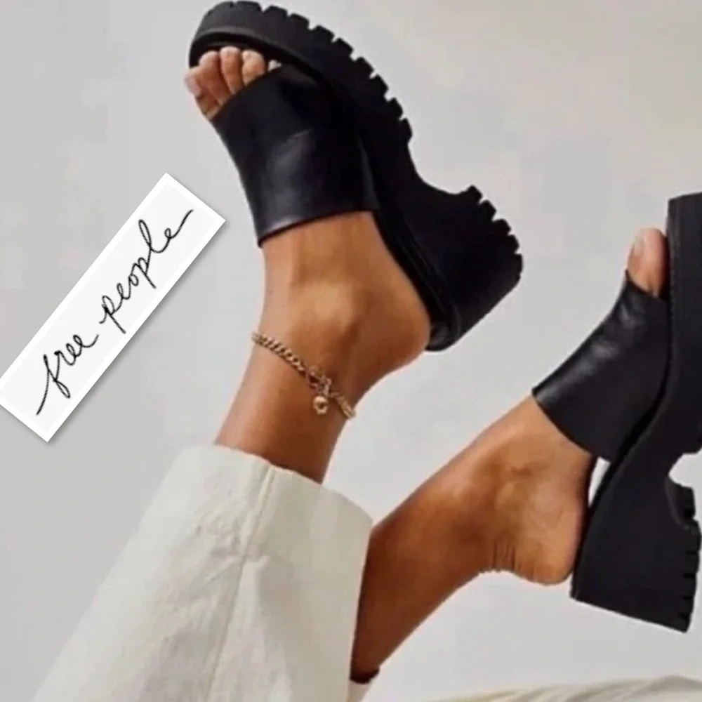 New Free People Made In Italy Winona Wedge Leather Sandals In Black Sz 37 (US 7)